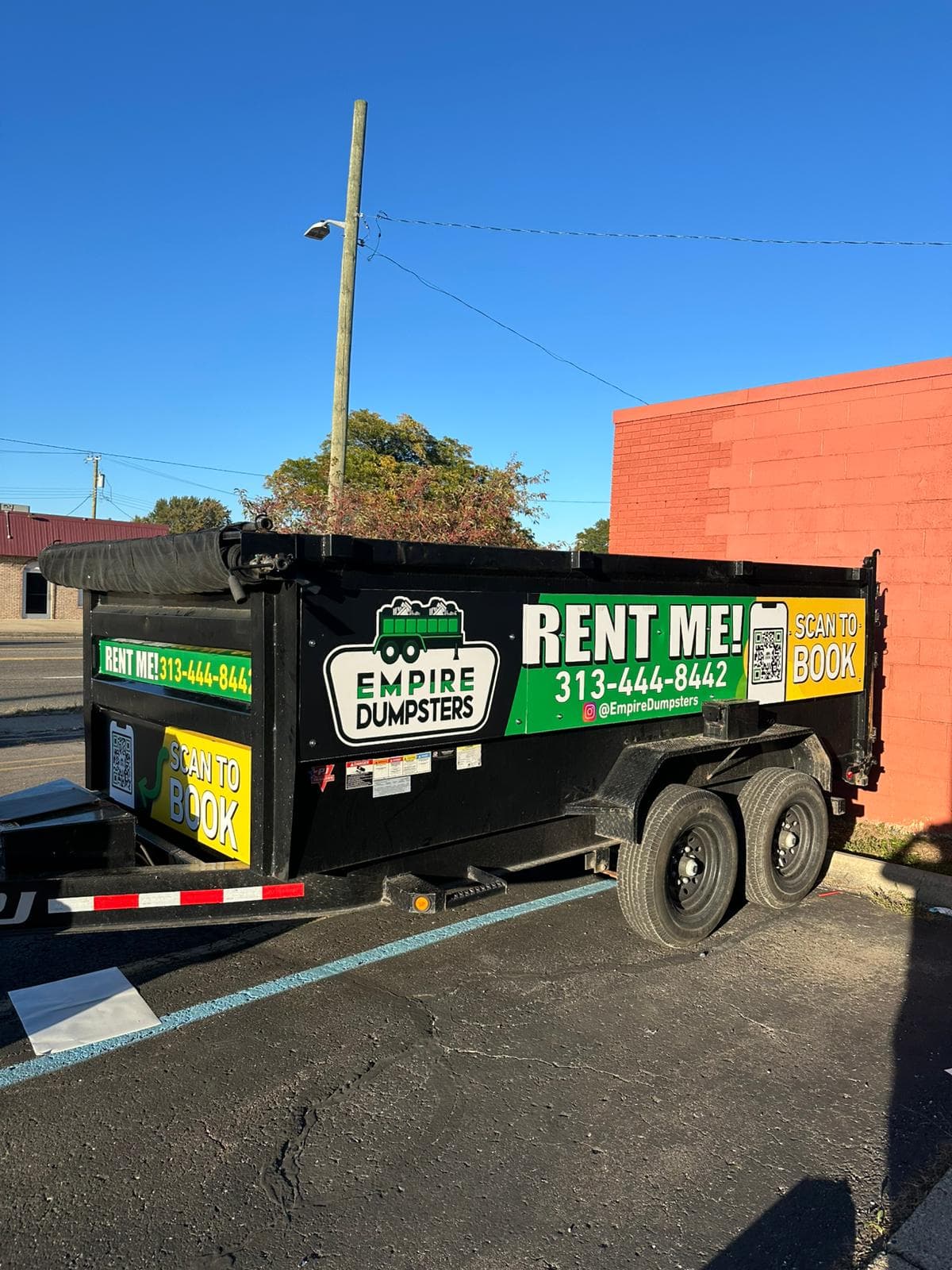 Empire Dumpsters roll-off dumpster delivered in Riverview, Michigan